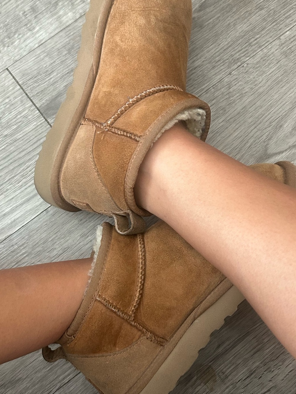 Ugg Mini Classic Short Suede — Chestnut